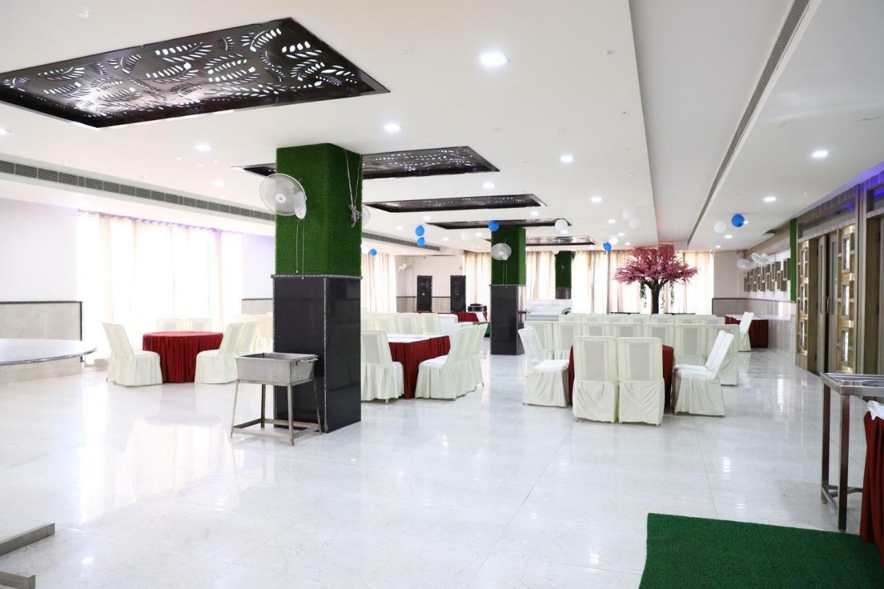 Diwan Hotel And Restaurant Surkhi Ngoại thất bức ảnh